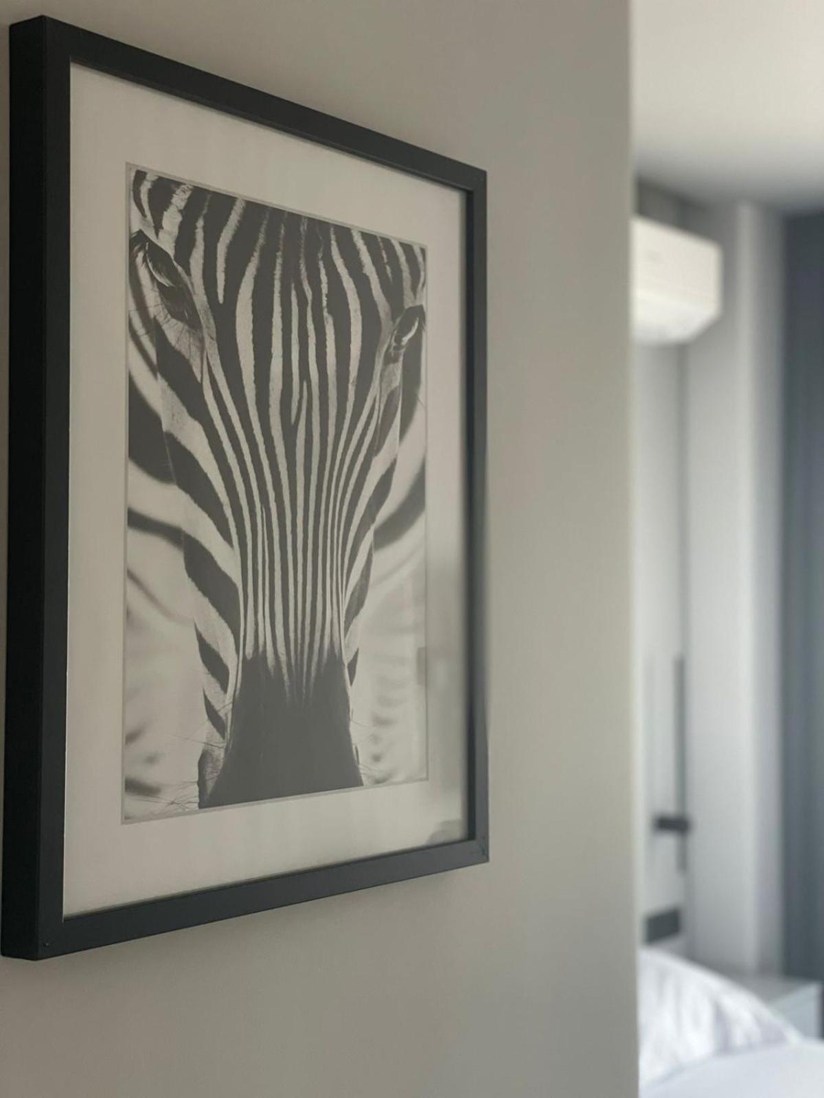Lake View Rooms Ksamil Esterno foto