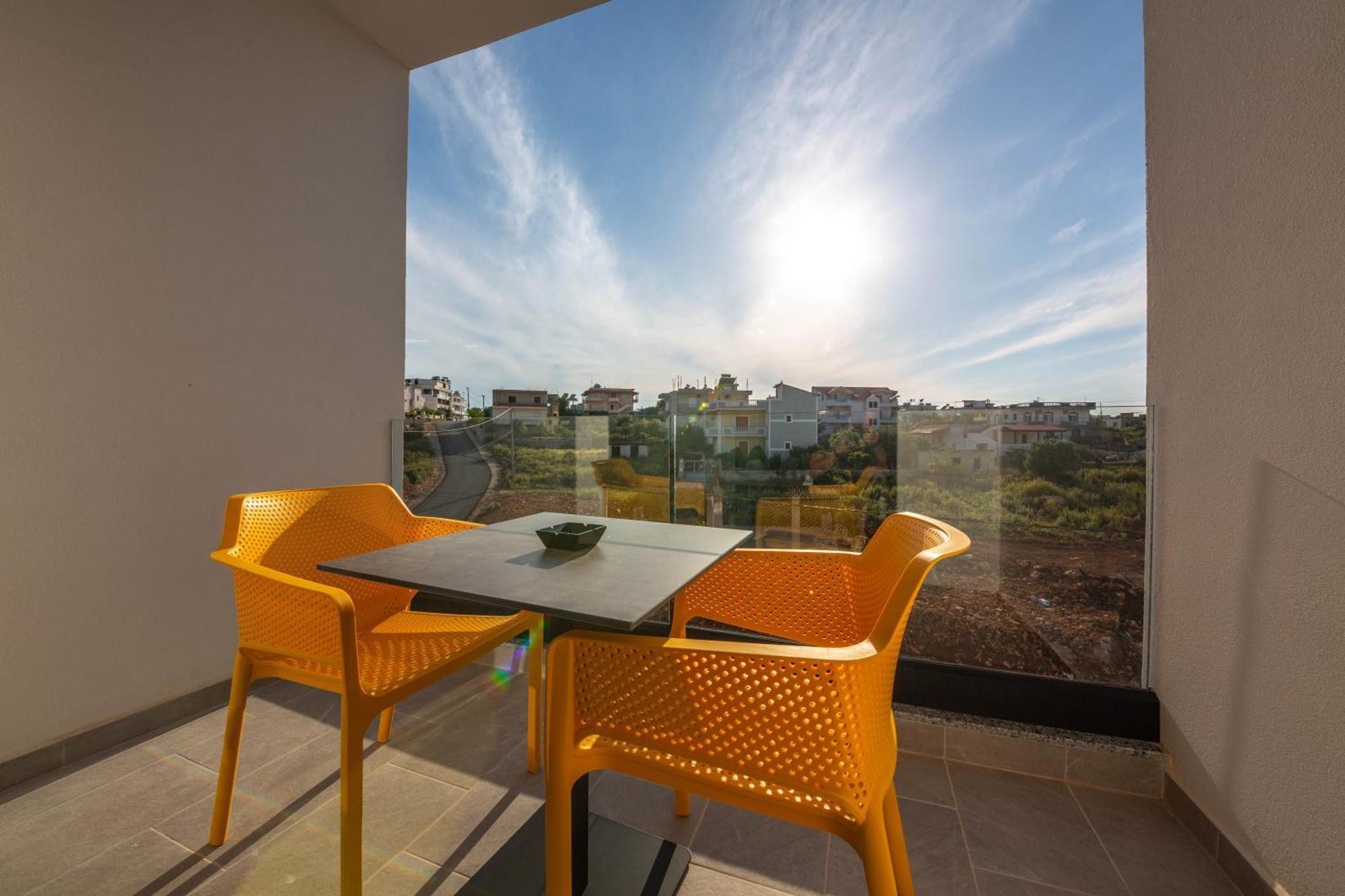Lake View Rooms Ksamil Esterno foto